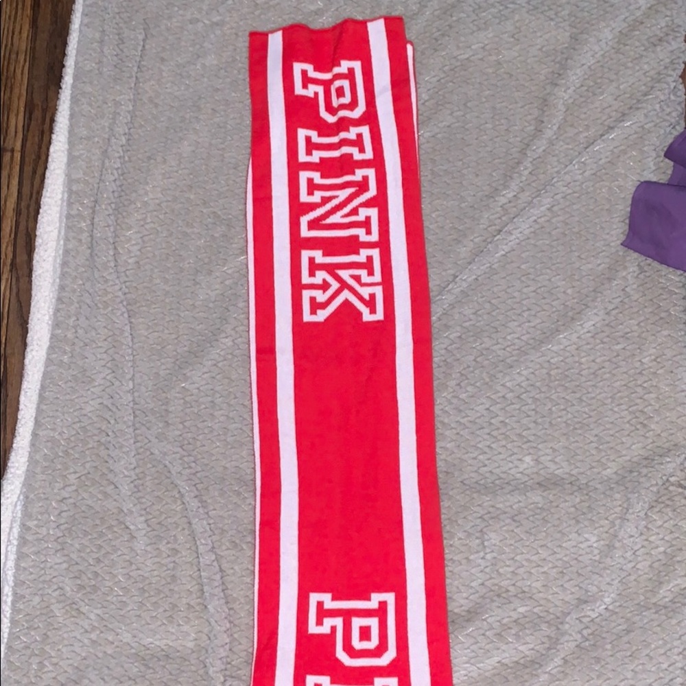 Brand new PINK VICTORIA SECRET scarf